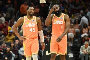NBA彩经 ：灰熊顽强应战力拼骑士 魔术掀翻活塞 掘金击退开拓者