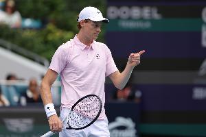 ATP最新排名：辛纳反超阿卡重返世界第一，兹维列夫第三德约第四